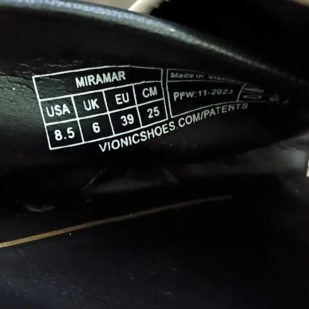 *FINAL PRICE* Vionic Women's Miramar Sandals - Picture 8 of 8